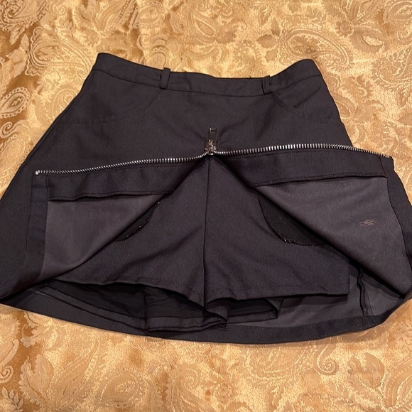 GRACE CHOW MICRO MINI ZIPPER HEM TO WAIST - Picture 4 of 7